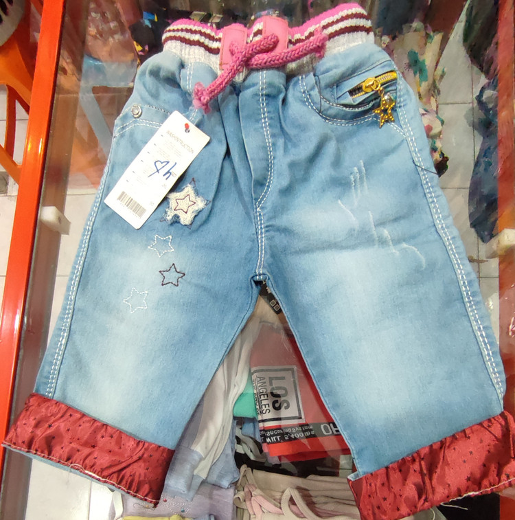 شلوارک لی دخترانه مدل ستاره